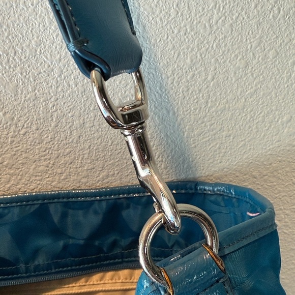 Coach Signature Nylon Teal Tote Carry On Multi Purpose Diaper/Travel Bag F77577 - Picture 16 of 16